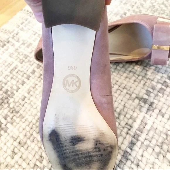 Michael Kors Kiera Pumps - Picture 6 of 9